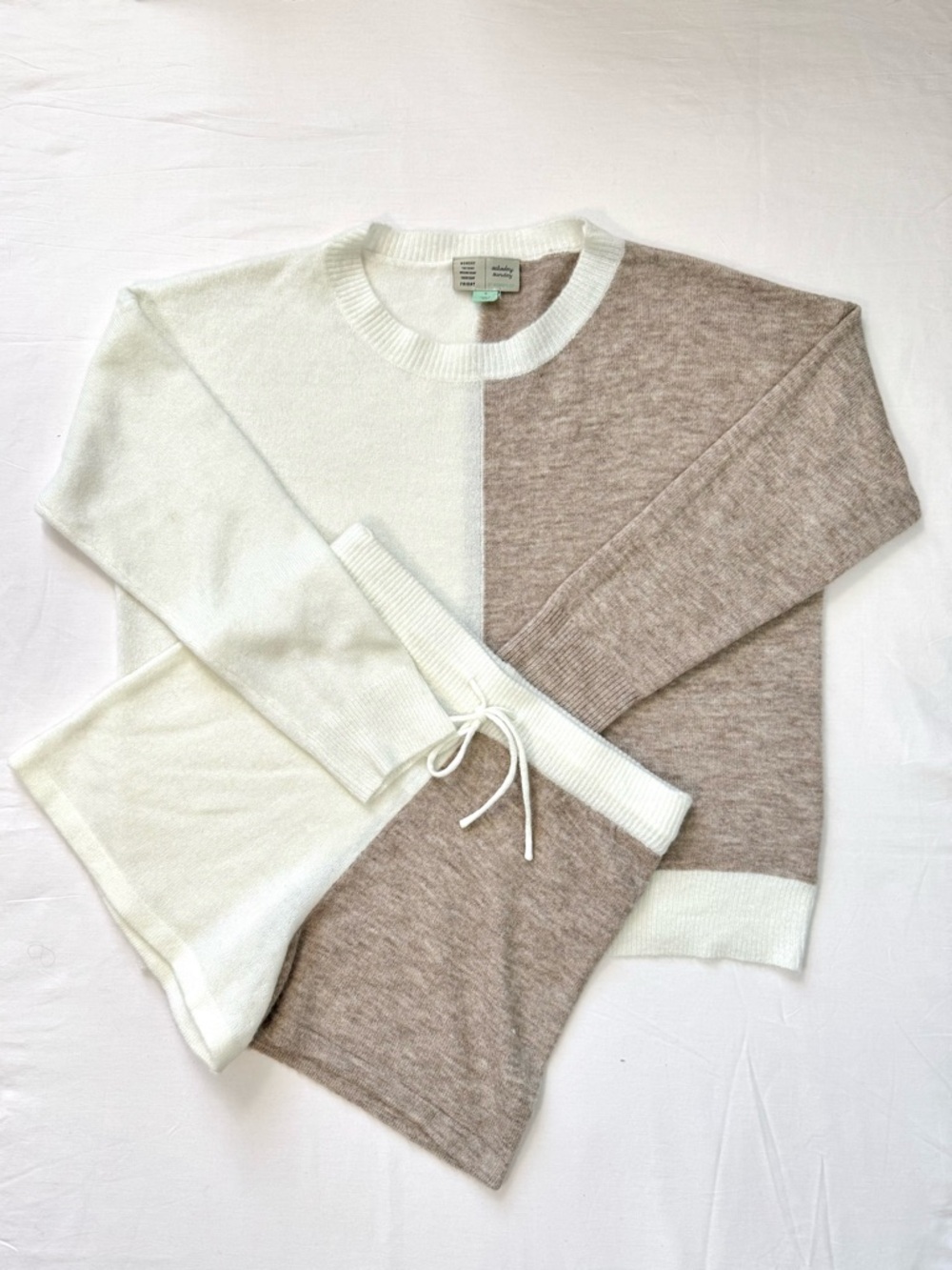 Anthropologie Saturday Sunday Oatmeal Ivory Lea Colorblock Sweater Shorts‎ Set M